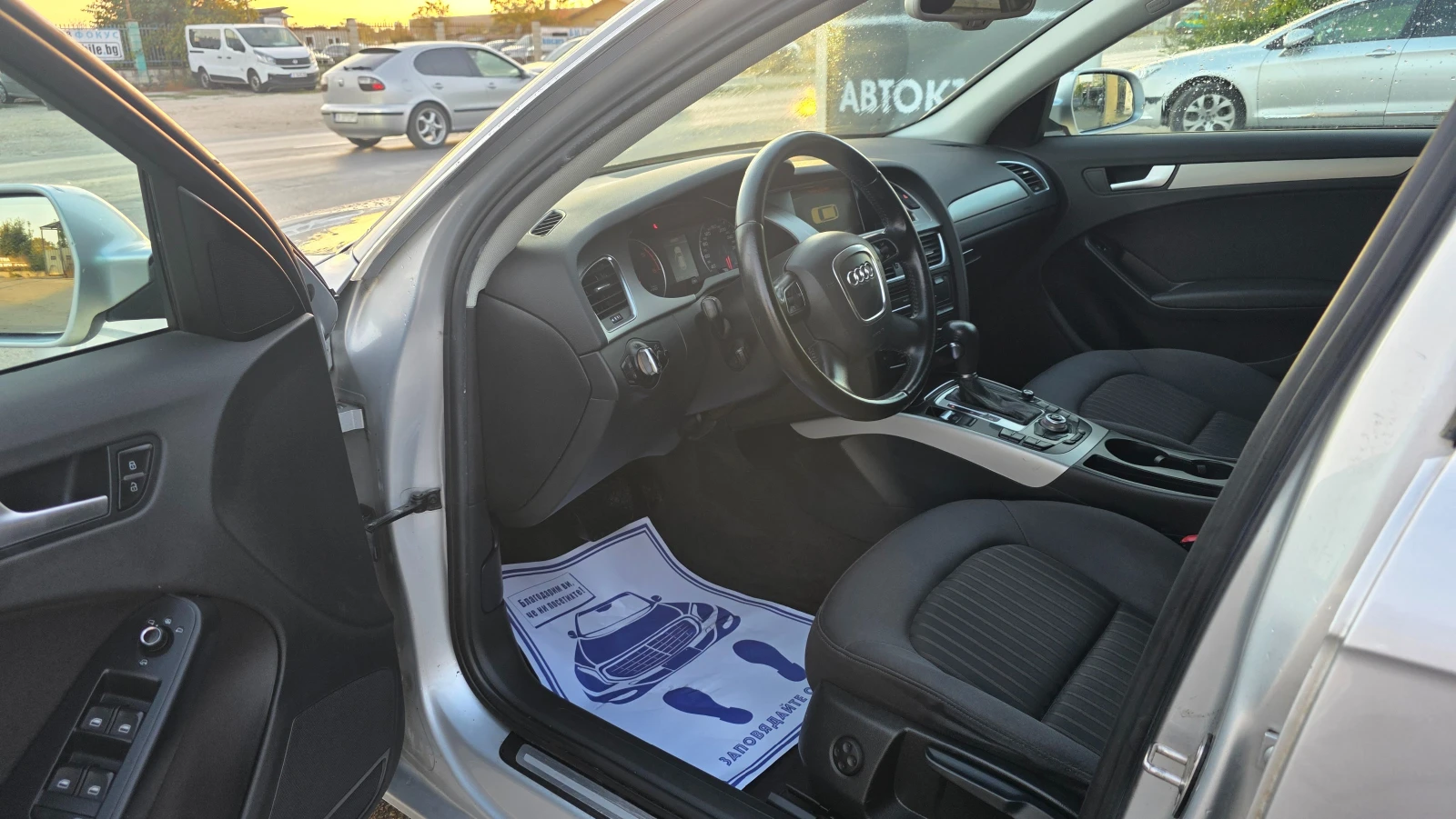 Audi A4 БЕЗУПРЕЧНА, снимка 6 - Автомобили и джипове - 56556551
