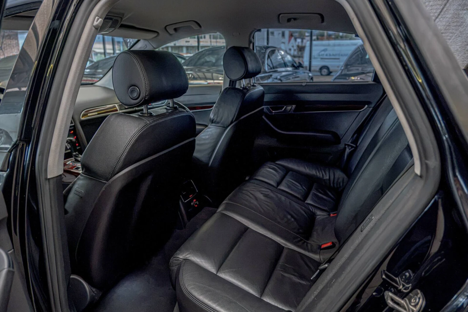 Audi A6 4.2FSI/Quattro/Security Guard B4, снимка 11 - Автомобили и джипове - 56621037