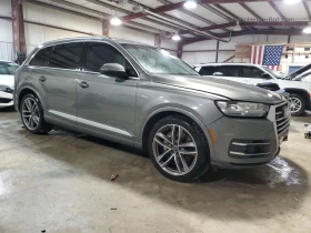 Audi Q7  1