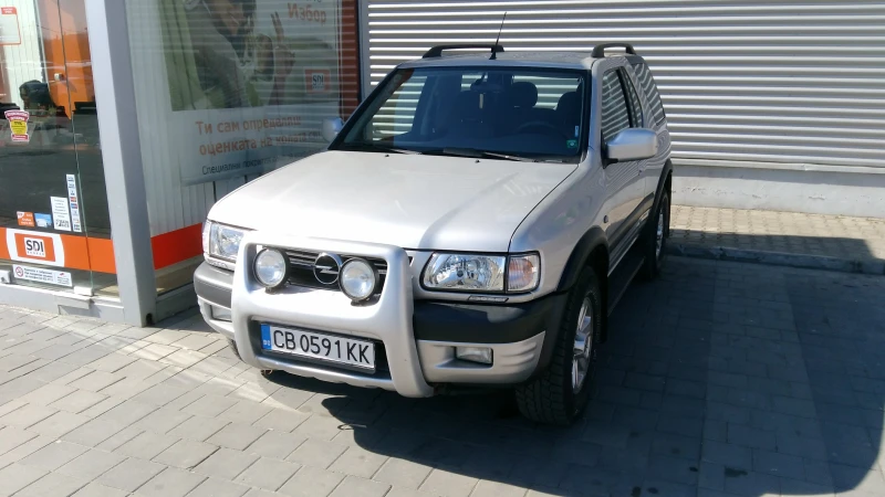 Opel Frontera Къса база, снимка 2 - Автомобили и джипове - 48355809