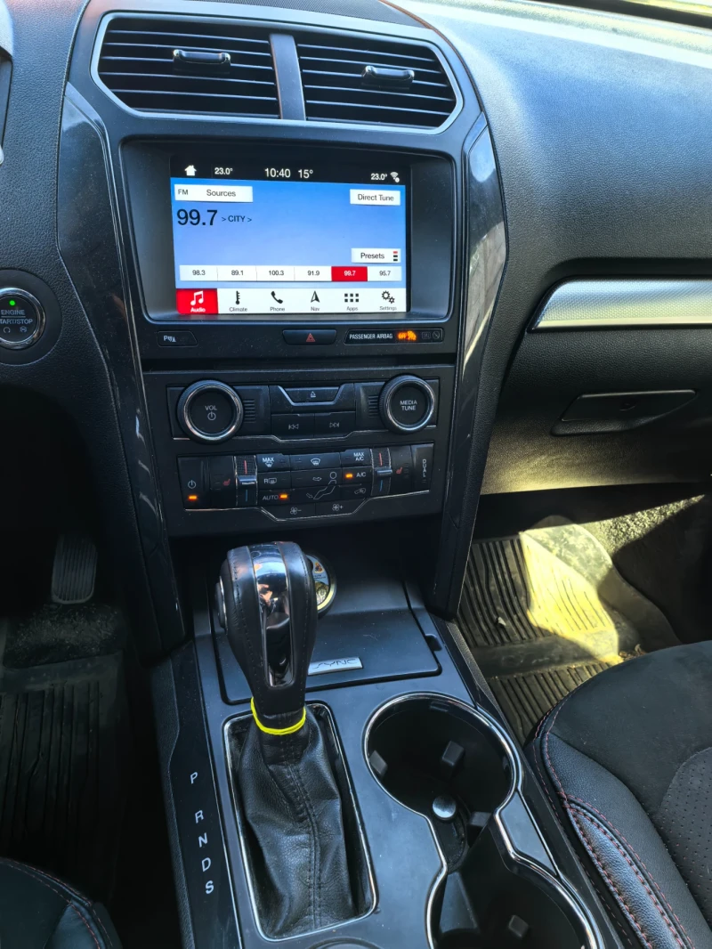 Ford Explorer 4WD 6+ 1 44000км  Газ, снимка 4 - Автомобили и джипове - 52597858