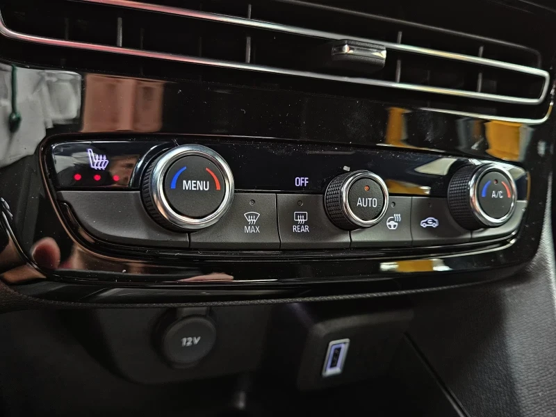 Opel Mokka 1.2 M-HEV/145HP/GS/LED/360/NAVI/DIGITAL/707vpr, снимка 14 - Автомобили и джипове - 51536274