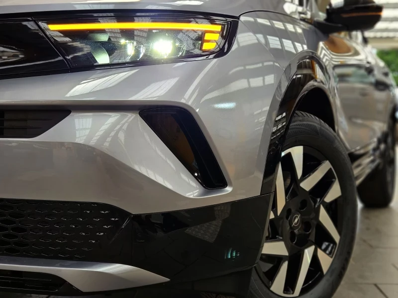 Opel Mokka 1.2 M-HEV/145HP/GS/LED/360/NAVI/DIGITAL/707vpr, снимка 2 - Автомобили и джипове - 51536274