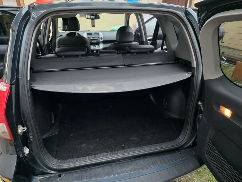Toyota Rav4 2.2 177к.с. 4х4, снимка 8 - Автомобили и джипове - 52473306
