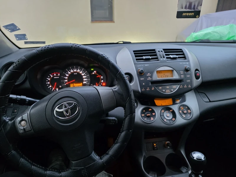 Toyota Rav4 2.2 177к.с. 4х4, снимка 11 - Автомобили и джипове - 52473306