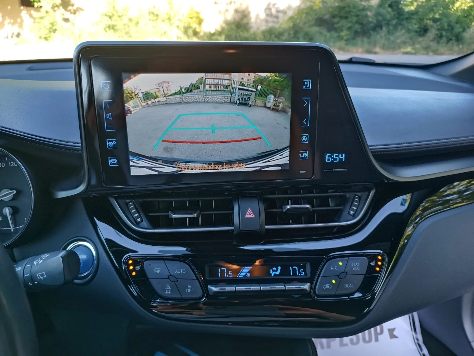 Toyota C-HR CHR - изображение 5
