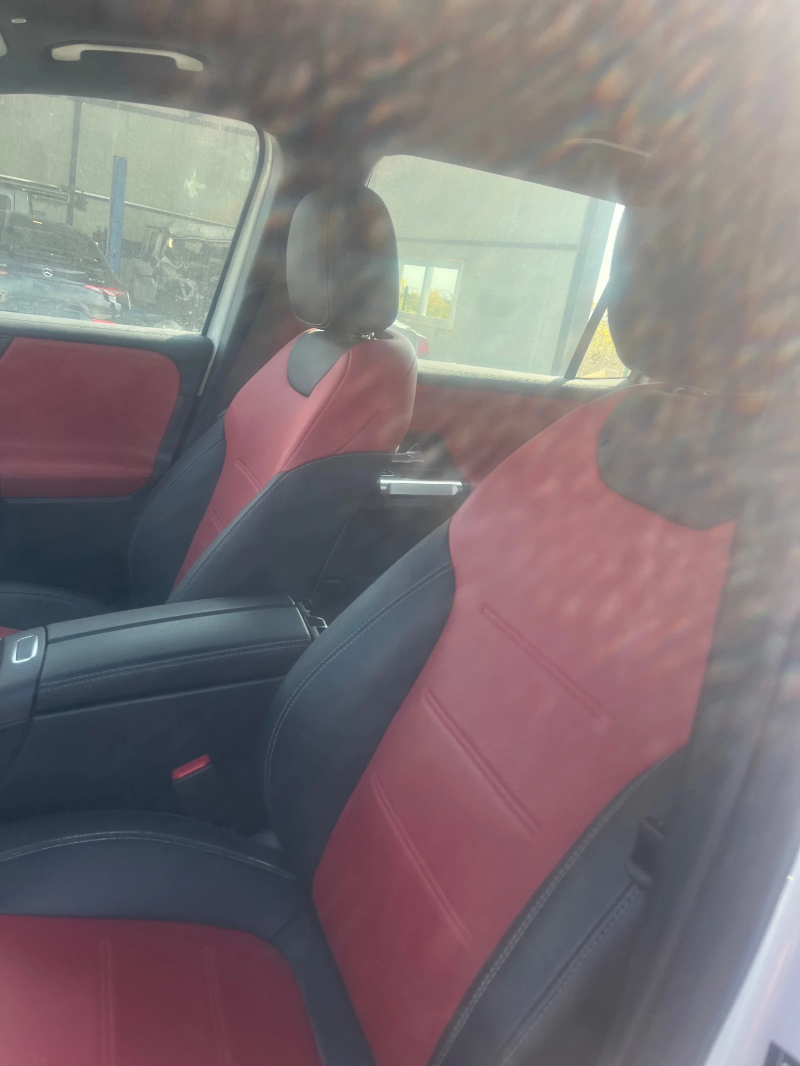 Mercedes-Benz GLB GLB35AMG - изображение 8