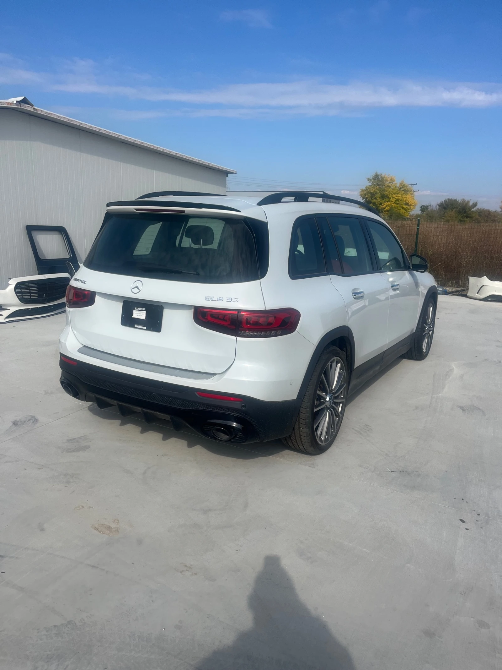 Mercedes-Benz GLB GLB35AMG - изображение 2