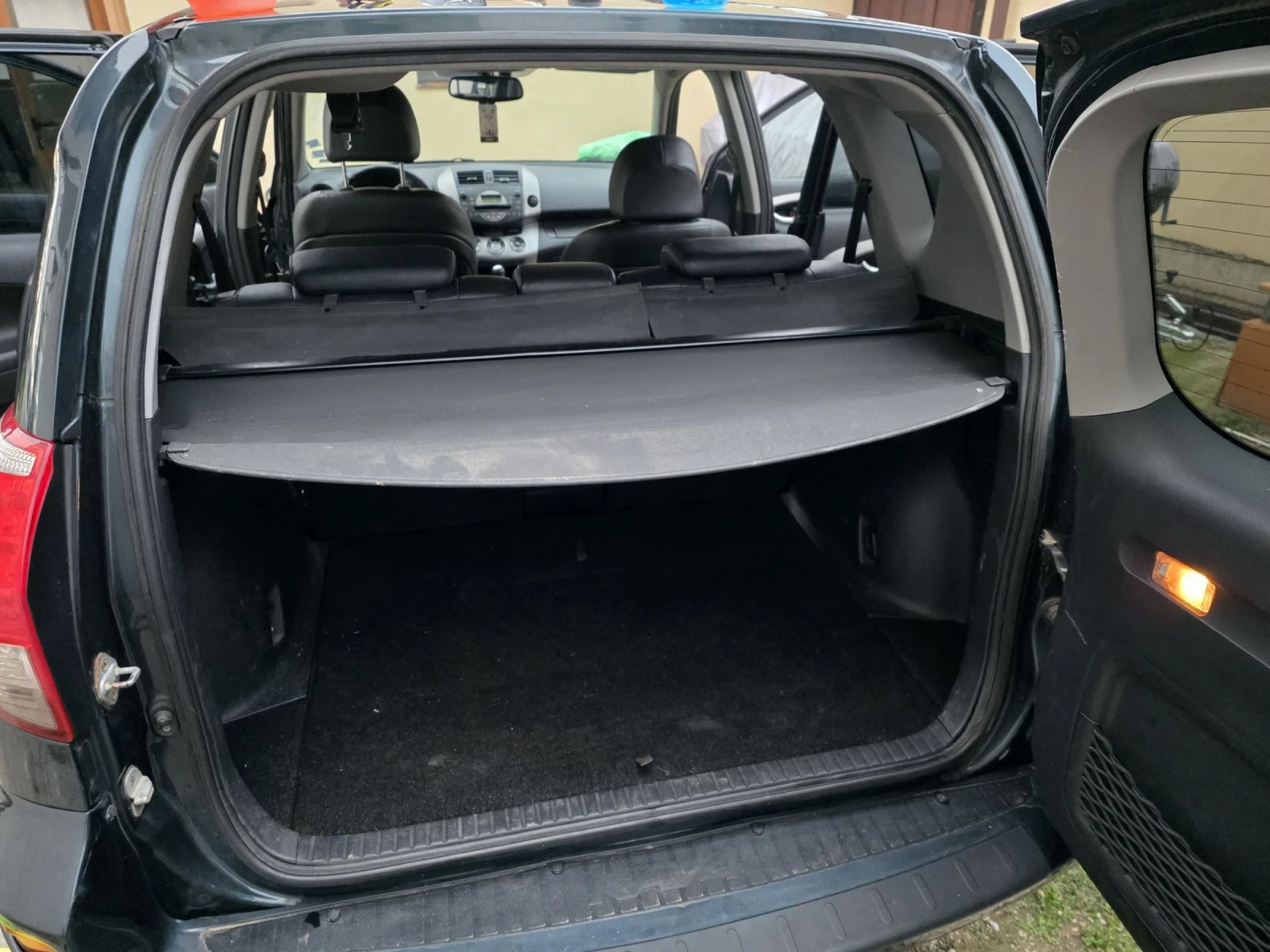 Toyota Rav4 2.2 177.. 44 | Mobile.bg   8