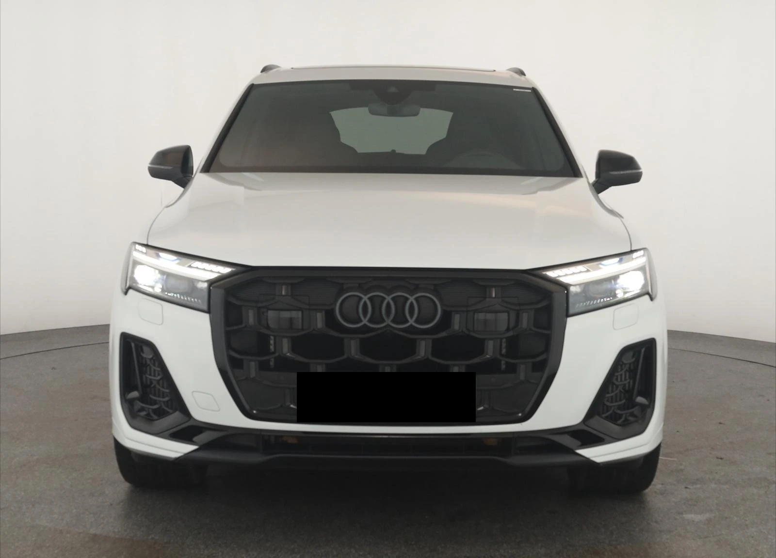 Audi SQ7 QUATTRO BLACK-PAKET B&O PANORAMA 7-МЕСТЕН, снимка 4 - Автомобили и джипове - 53819091