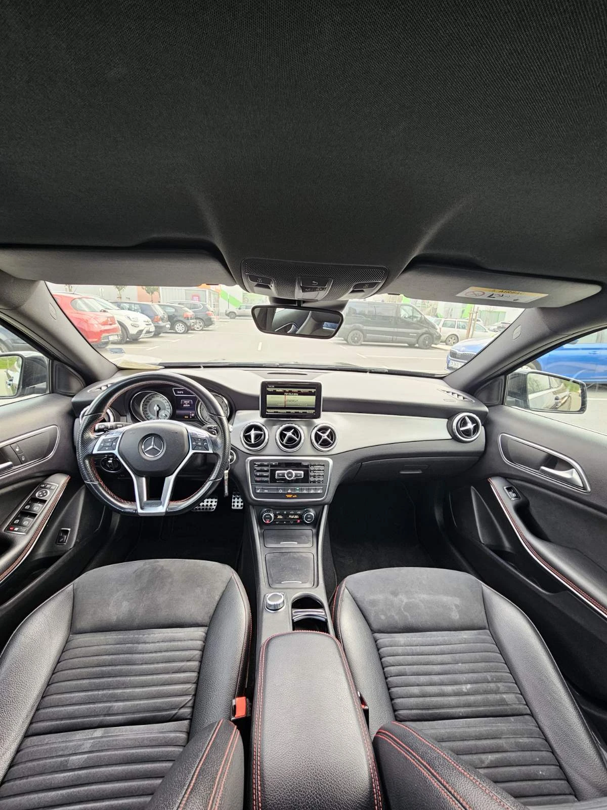 Mercedes-Benz GLA 220 AMG Пакет, снимка 13 - Автомобили и джипове - 53929011