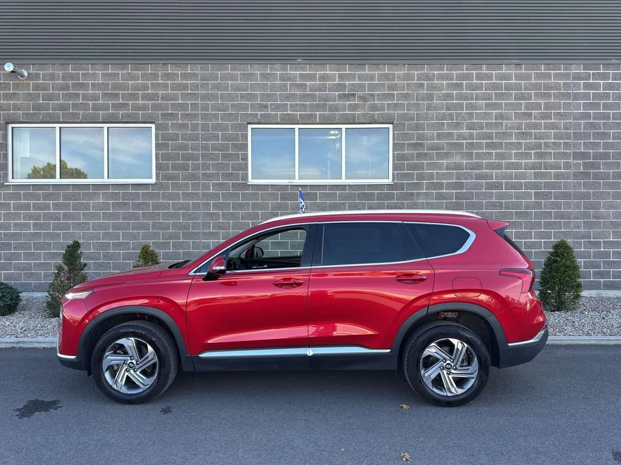 Hyundai Santa fe | Preferred | DIS | PANO | HEATED SEATS | , снимка 2 - Автомобили и джипове - 53985235