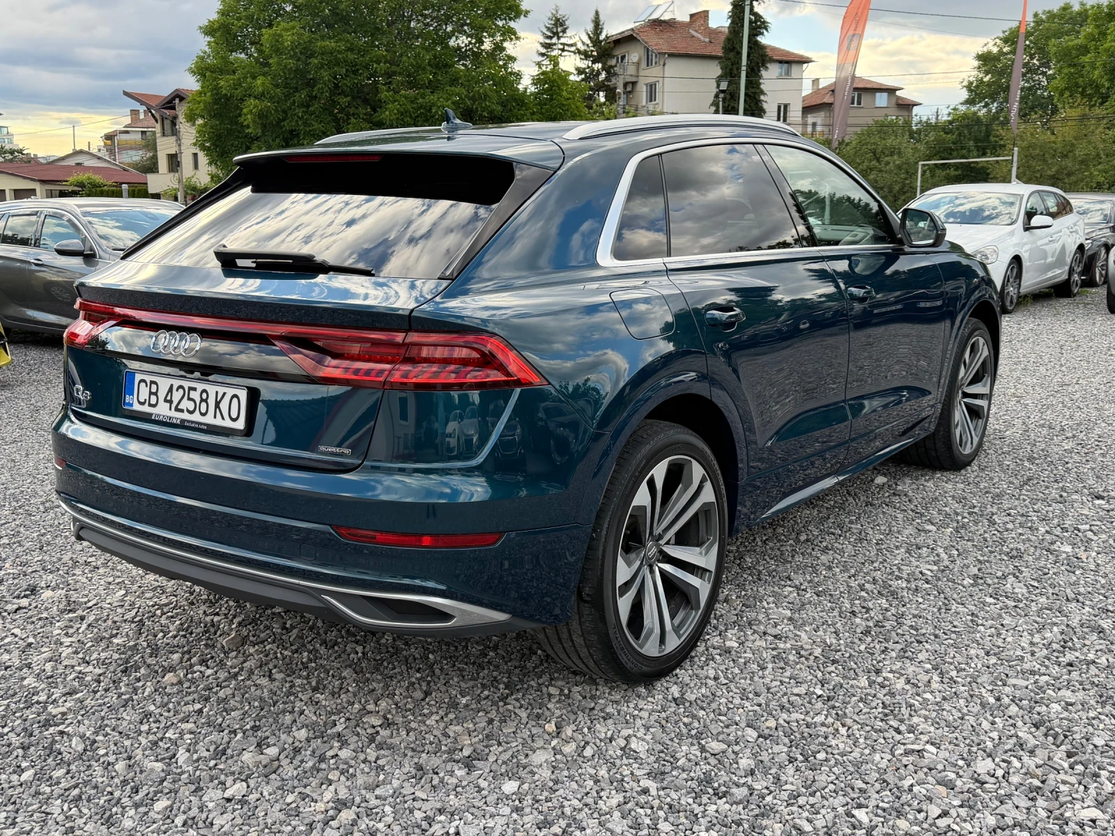 Audi Q8 55 TFSI, 3.0i, V6, Quattro, Mild Hybrid, 42000Km!, снимка 7 - Автомобили и джипове - 54905046