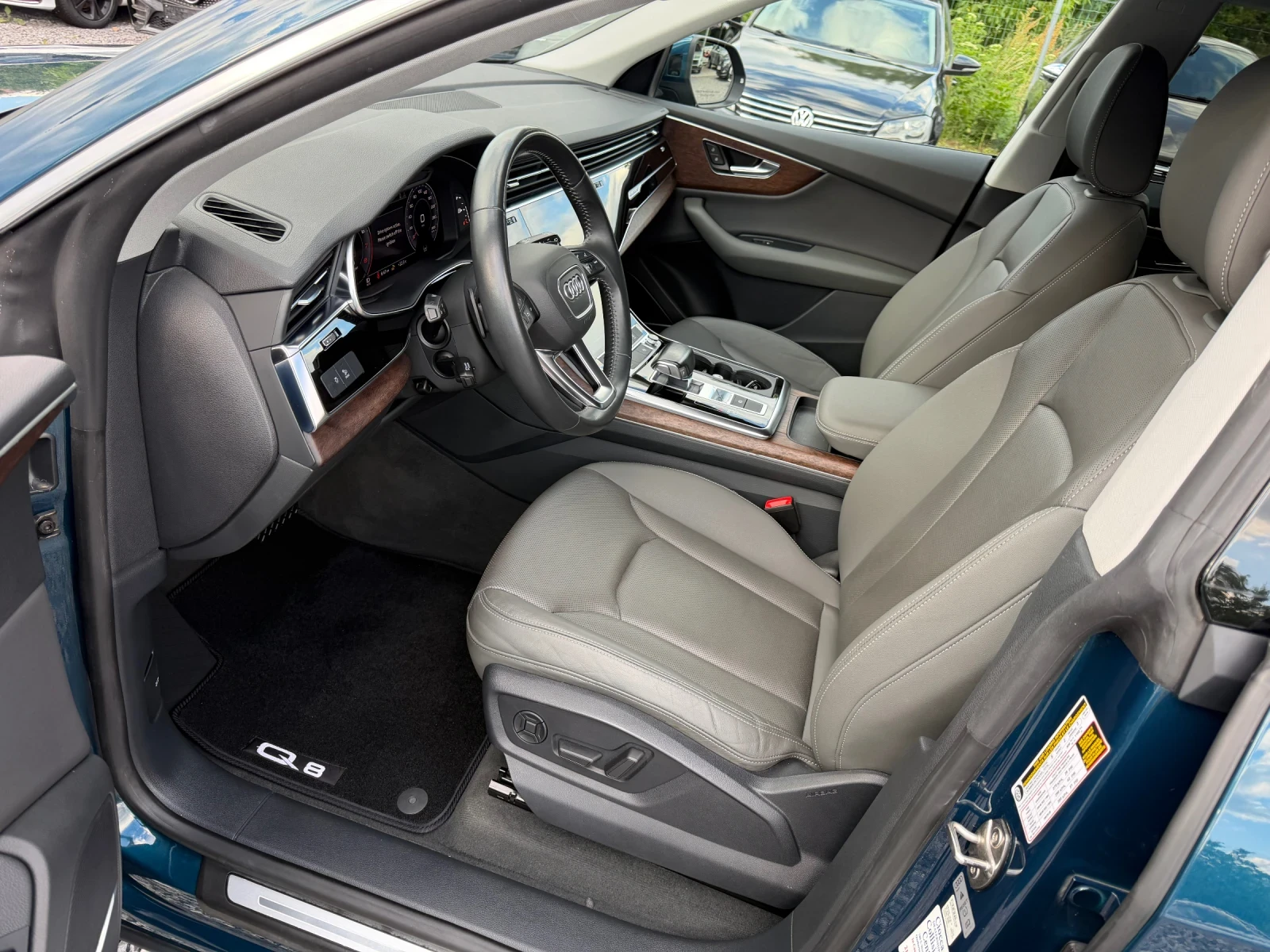 Audi Q8 55 TFSI, 3.0i, V6, Quattro, Mild Hybrid, 42000Km!, снимка 9 - Автомобили и джипове - 54905046