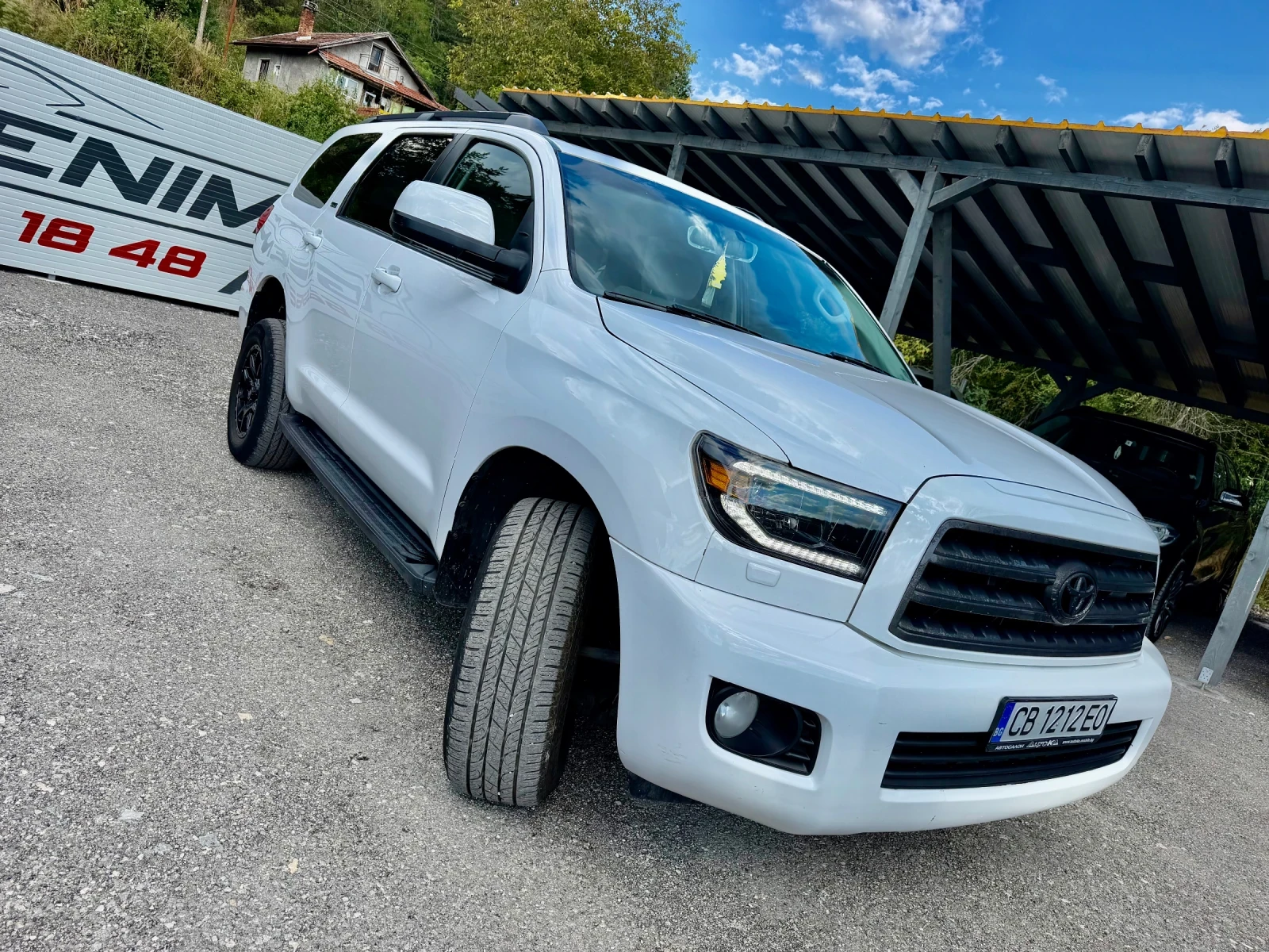 Toyota Sequoia 5.7SRT* GAZ* FACE* , снимка 3 - Автомобили и джипове - 55992536