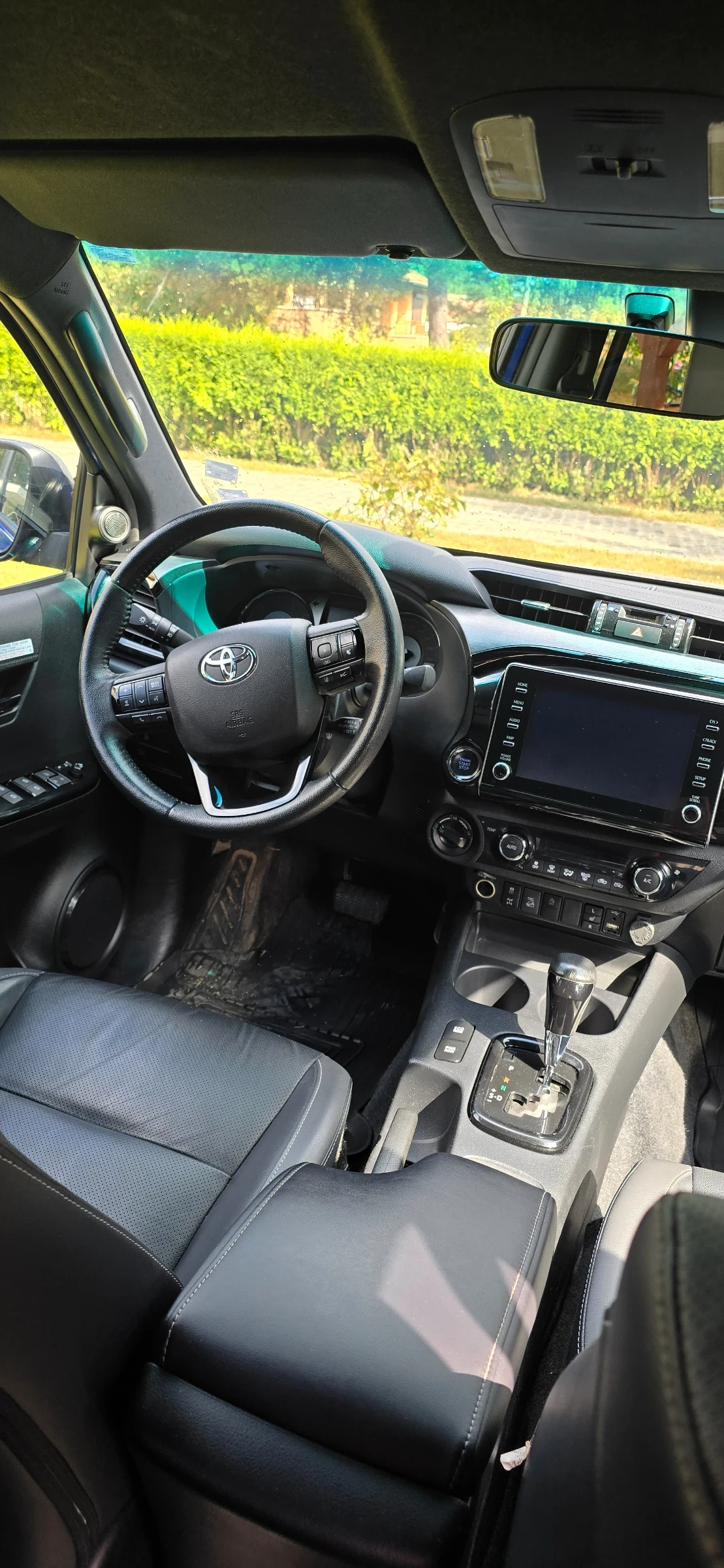 Toyota Hilux, снимка 4 - Автомобили и джипове - 56139199