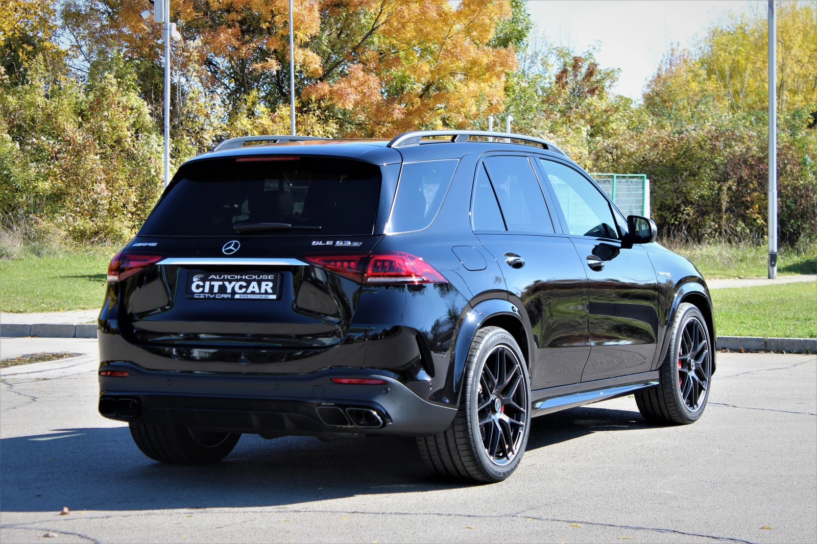Mercedes-Benz GLE 63 S AMG FULL CARBON / NIGHT / TRACK PACE / BURM / PANO /, снимка 6 - Автомобили и джипове - 56325902