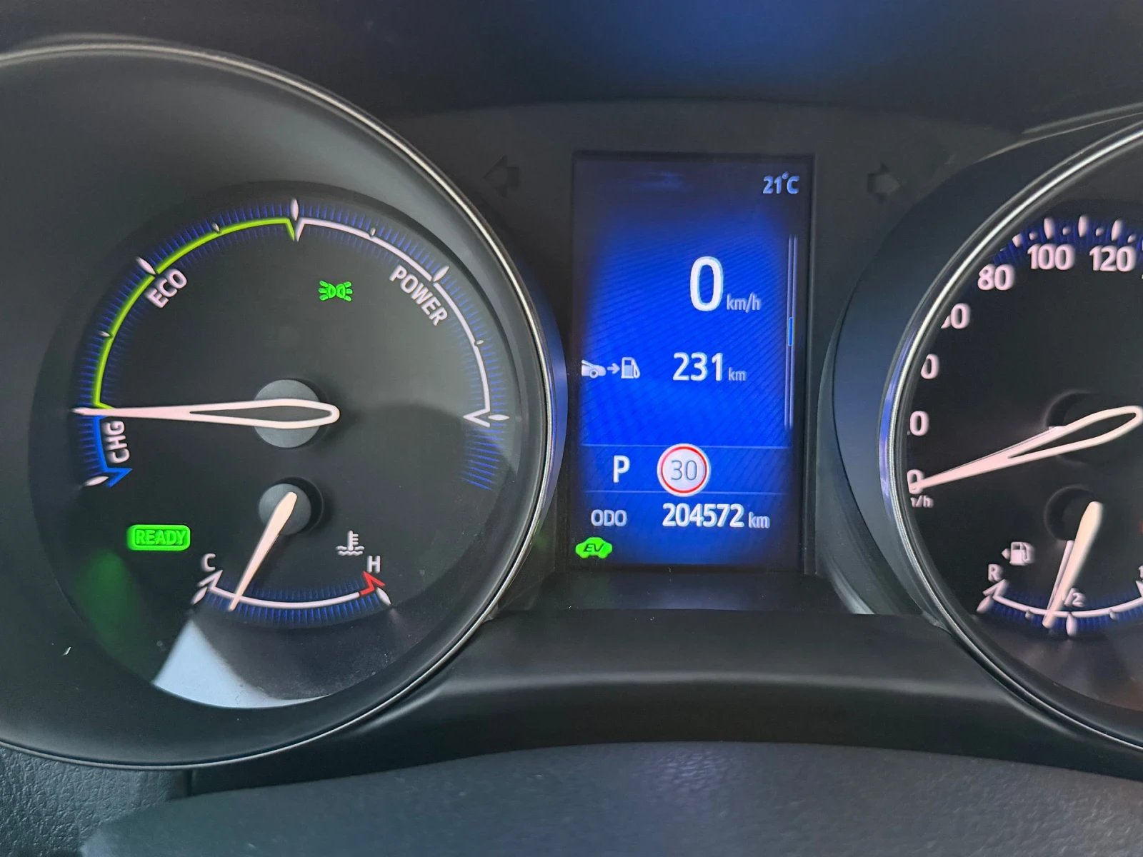Toyota C-HR Hybrid / Keyless go , снимка 7 - Автомобили и джипове - 56350217