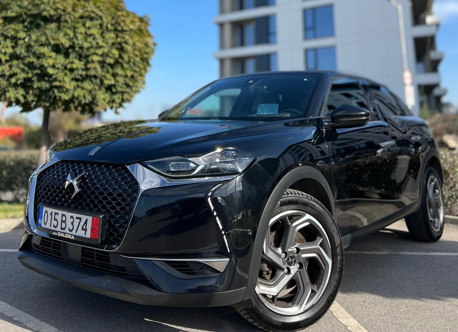 DS DS 3 Crossback CrossBack* Grand Chic* Blue HDi* Distronic, снимка 5 - Автомобили и джипове - 56677519