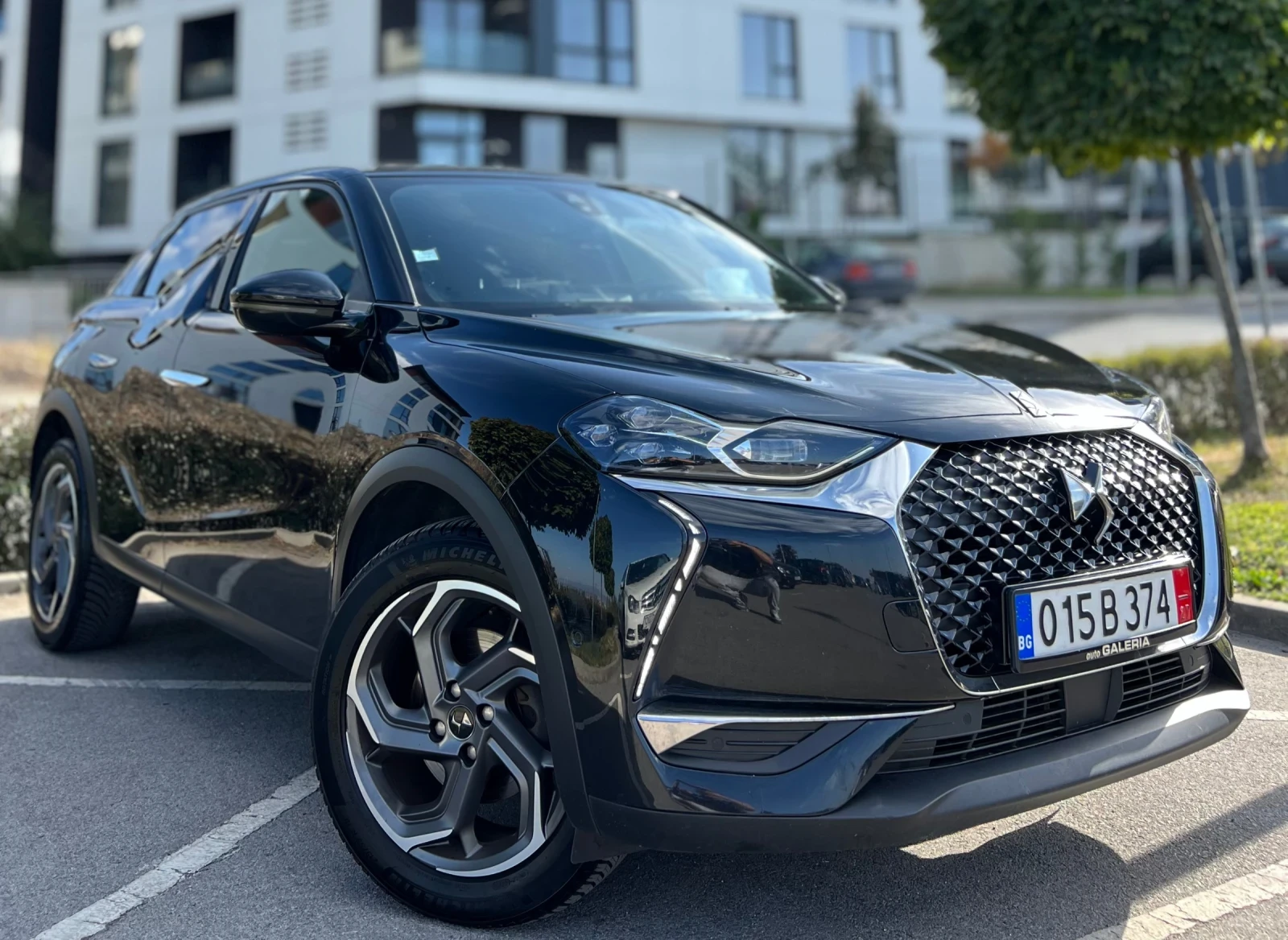 DS DS 3 Crossback CrossBack* Grand Chic* Blue HDi* Distronic