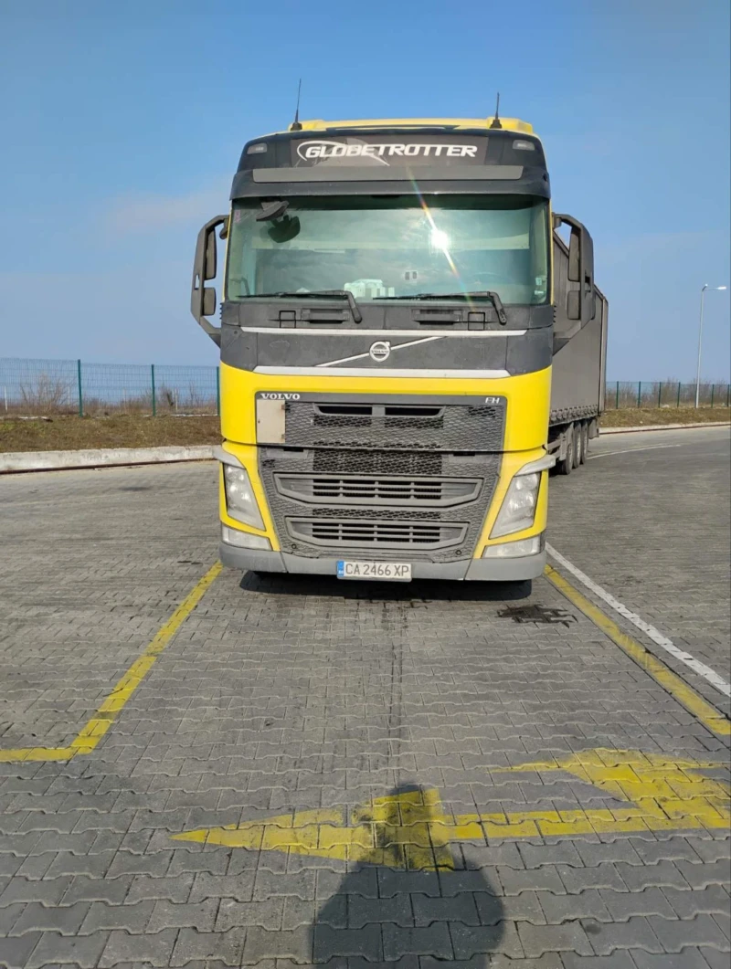 Volvo Fh, снимка 2 - Камиони - 49257669