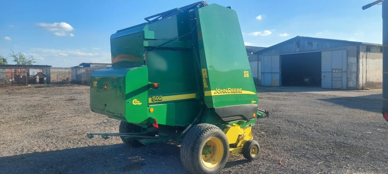 Балировачка John Deere 592, снимка 2 - Селскостопанска техника - 52213936
