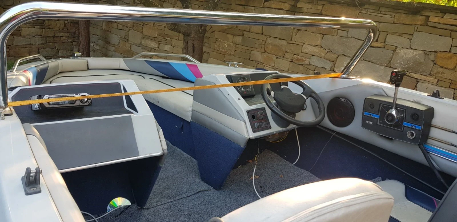 Лодка Bayliner, снимка 2 - Воден транспорт - 54490869