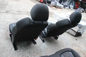 Интериор и аксесоари за Audi A1, снимка 6