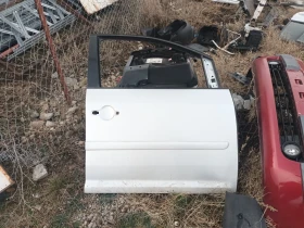 врата предна дясна Фолксваген Туран 2.0тди