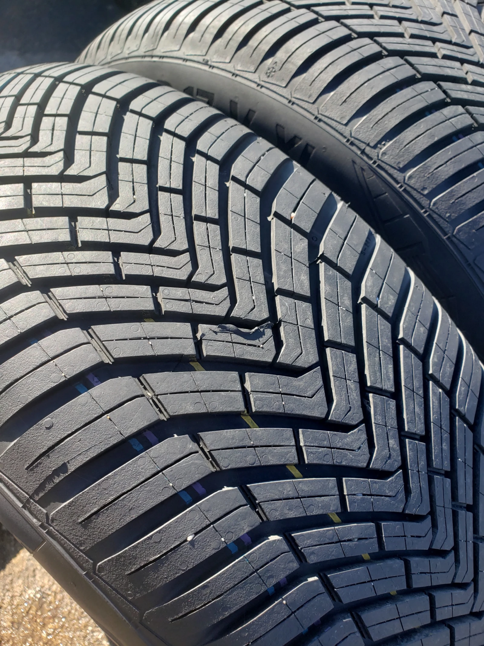 ���� 225/55R17 | Mobile.bg � ����������� 3