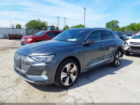 Audi E-Tron Premium Plus, снимка 2