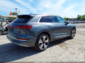 Audi E-Tron Premium Plus, снимка 4