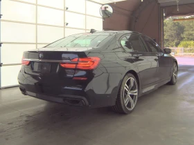 BMW 740 I M-Pack* Обдух* Harman/Kardon* Хедъп* Shadowline* - 43500 лв. - 13985304 4