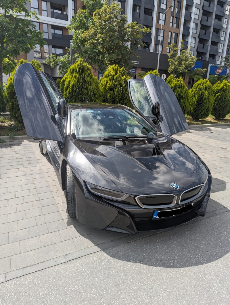 BMW i8 xDrive 36k km, снимка 1 - Автомобили и джипове - 46387130
