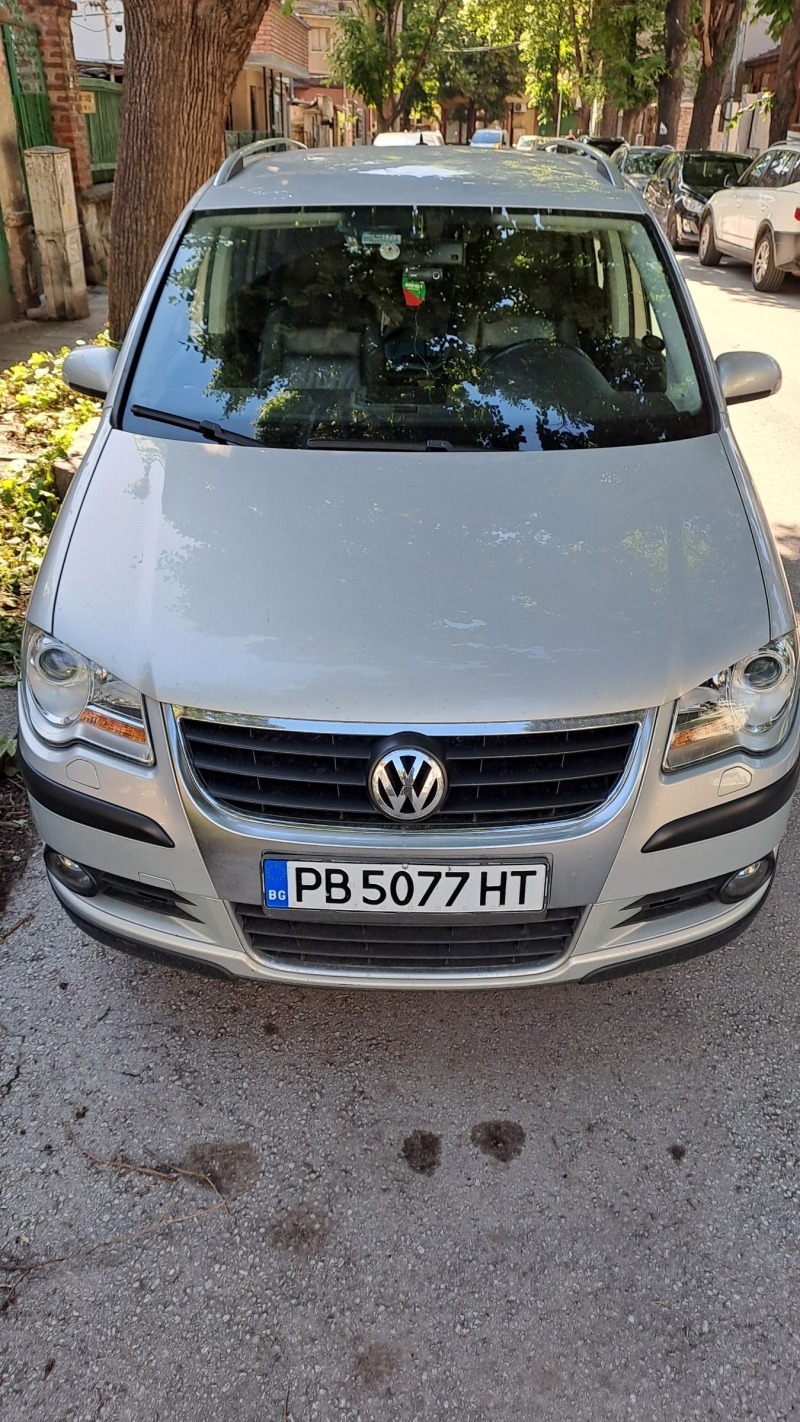 VW Touran Cross , снимка 1 - Автомобили и джипове - 46456463