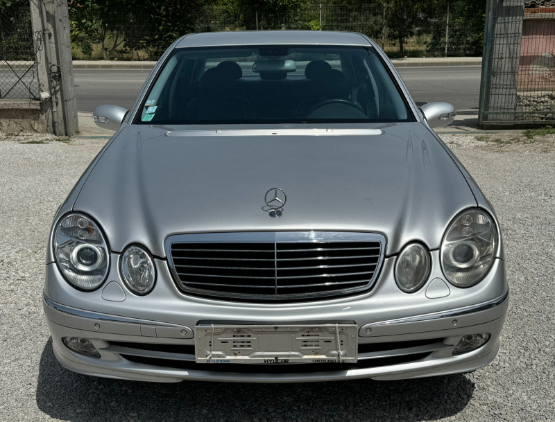 Mercedes-Benz E 220 CDi* AVANTGARDE* AUTOMATIC, снимка 3 - Автомобили и джипове - 46468185