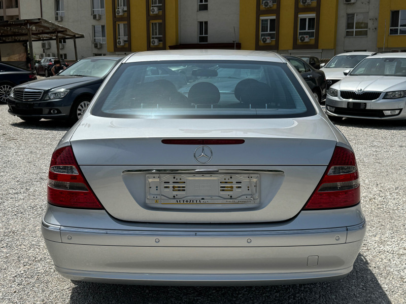Mercedes-Benz E 220 CDi* AVANTGARDE* AUTOMATIC, снимка 7 - Автомобили и джипове - 46468185