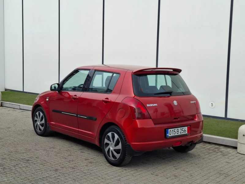 Suzuki Swift 1.3DDIS(75)* * * HОВ ВНОС* * * * , снимка 5 - Автомобили и джипове - 48251186