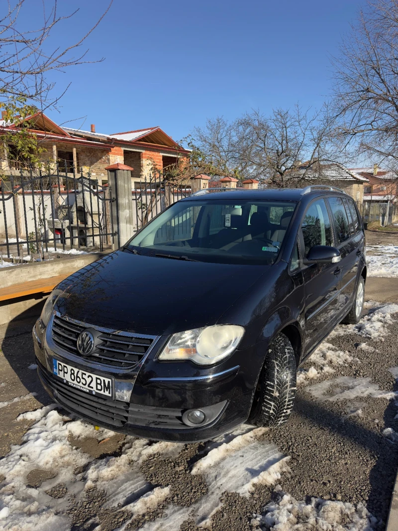 VW Touran, снимка 1 - Автомобили и джипове - 48485267