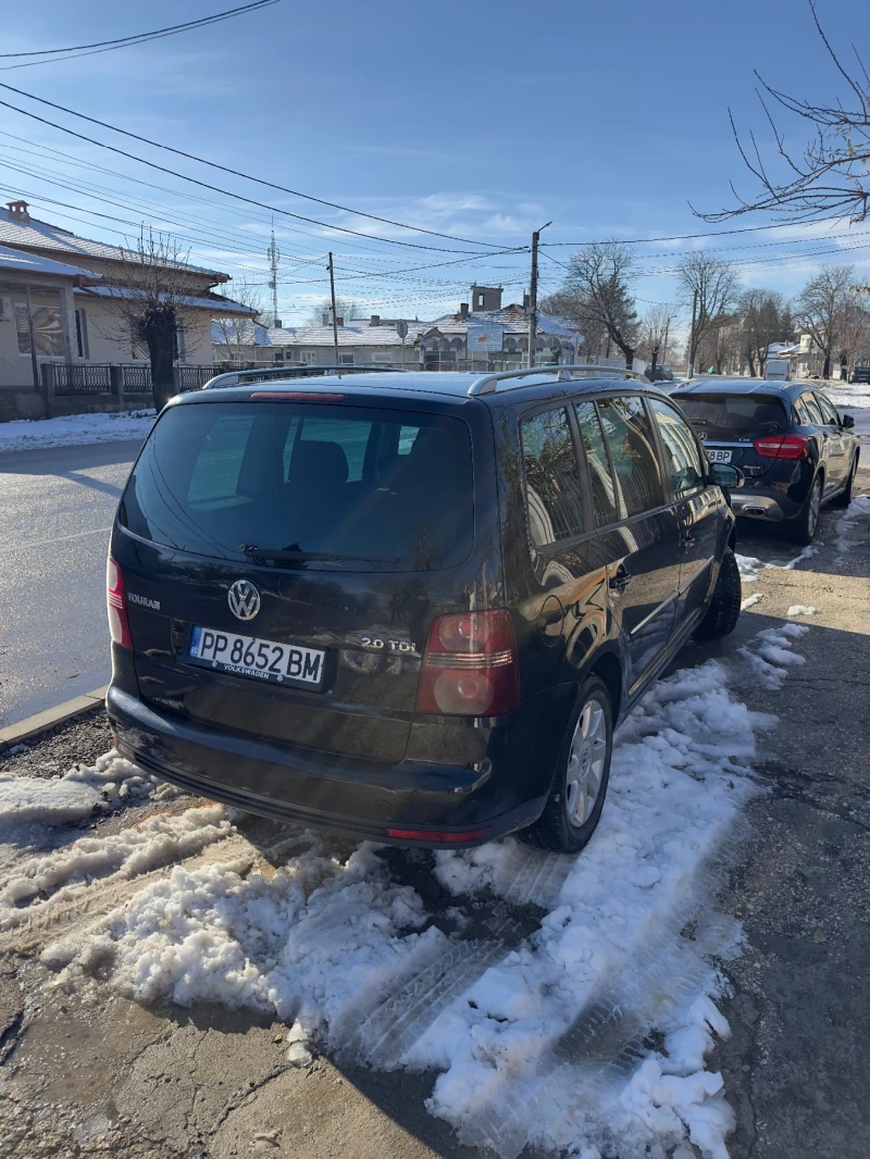 VW Touran, снимка 2 - Автомобили и джипове - 48485267