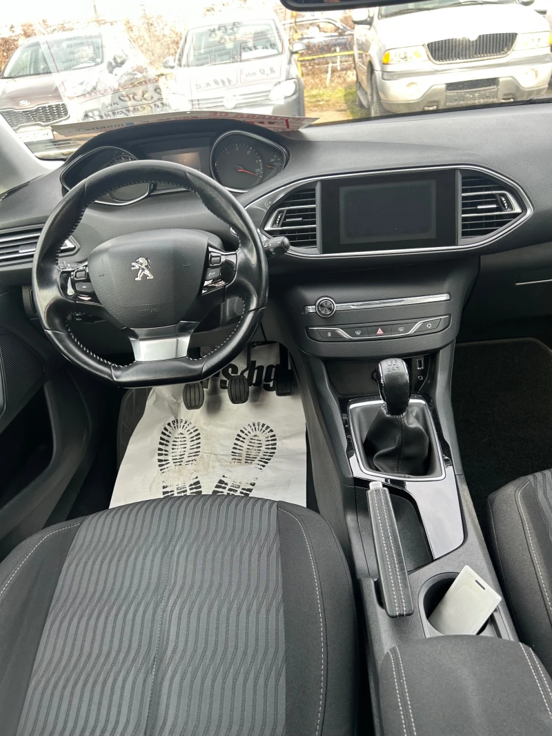 Peugeot 308 1.6HDi, снимка 10 - Автомобили и джипове - 49453708