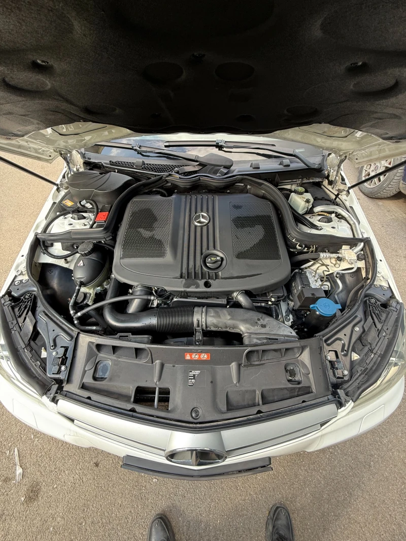Mercedes-Benz C 220 AMG пакет, снимка 15 - Автомобили и джипове - 52149923
