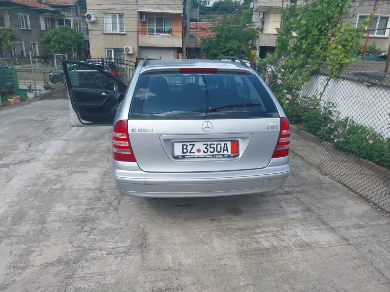 Mercedes-Benz C 200, снимка 3 - Автомобили и джипове - 50812603