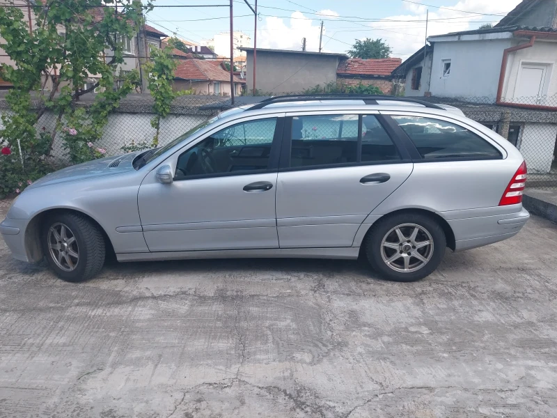 Mercedes-Benz C 200, снимка 2 - Автомобили и джипове - 50812603