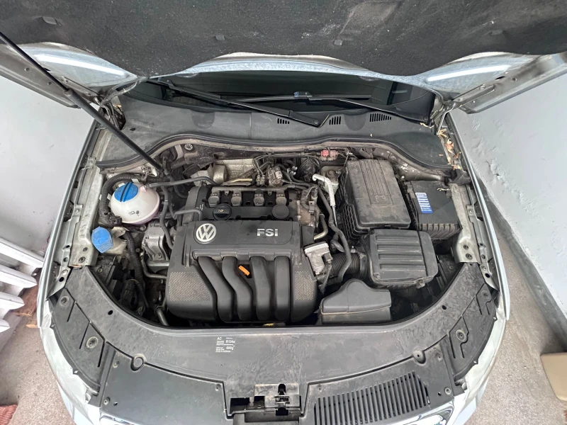 VW Passat, снимка 11 - Автомобили и джипове - 53018029