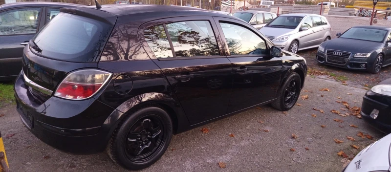 Opel Astra 1.4i KLIMA  FACELIFT , снимка 5 - Автомобили и джипове - 52461563