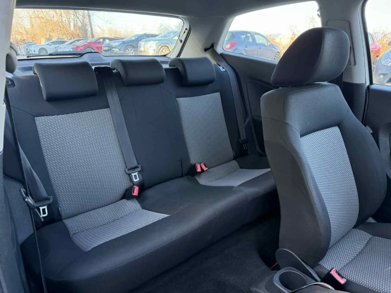 VW Polo, снимка 8 - Автомобили и джипове - 53212452