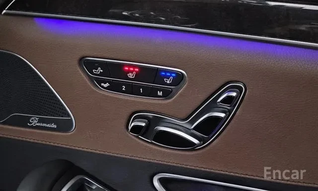 Mercedes-Benz S 500 4MATIC | HUD | 360 Камера | Панорама | Обдухване |, снимка 16 - Автомобили и джипове - 54632487