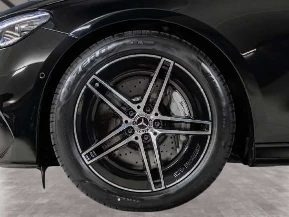 Mercedes-Benz E 220 d T 4Matic = AMG Line = Advanced Plus Гаранция, снимка 5 - Автомобили и джипове - 55788479