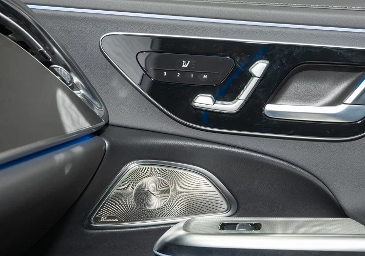 Mercedes-Benz E 220 d T 4Matic = AMG Line = Advanced Plus Гаранция, снимка 6 - Автомобили и джипове - 55788479
